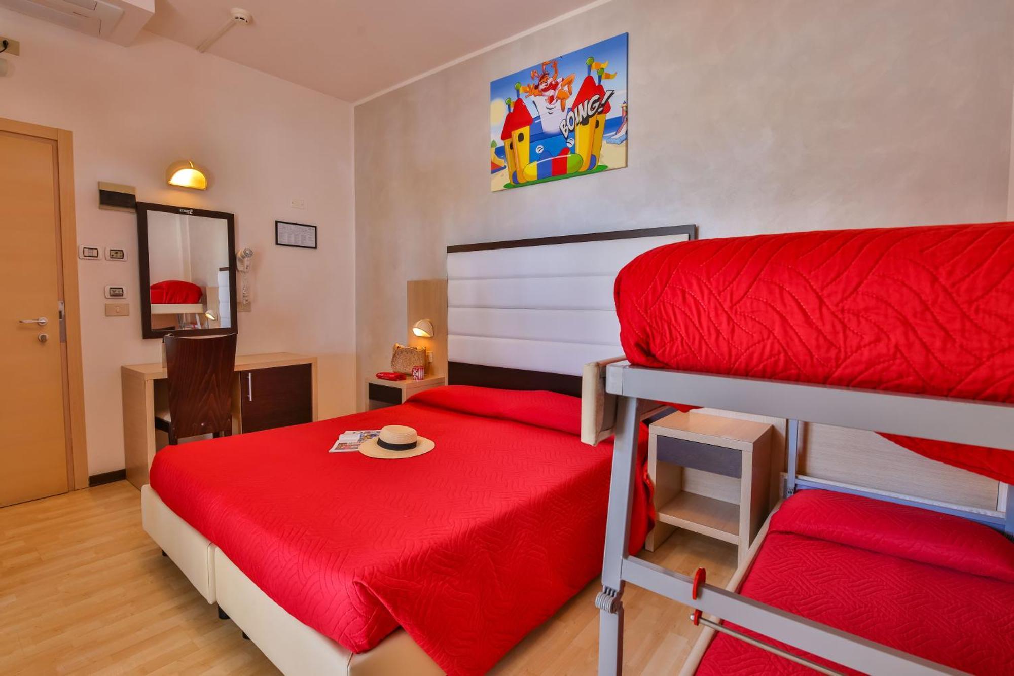 Ciccio Hotel Misano Adriatico Buitenkant foto