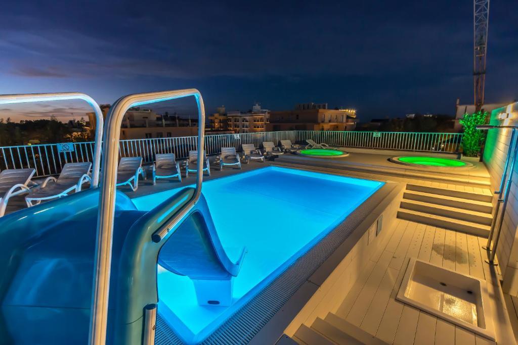 Ciccio Hotel Misano Adriatico Buitenkant foto